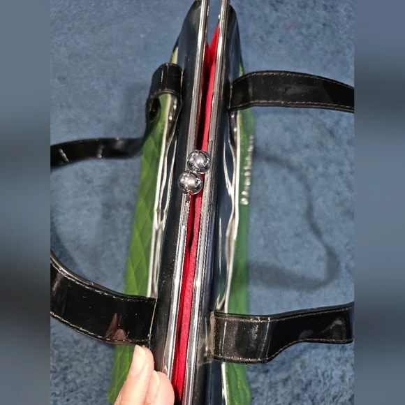 Lux de Ville Lime Green Sparkle Femma Fatale Kiss Lock Purse - Picture 8 of 14